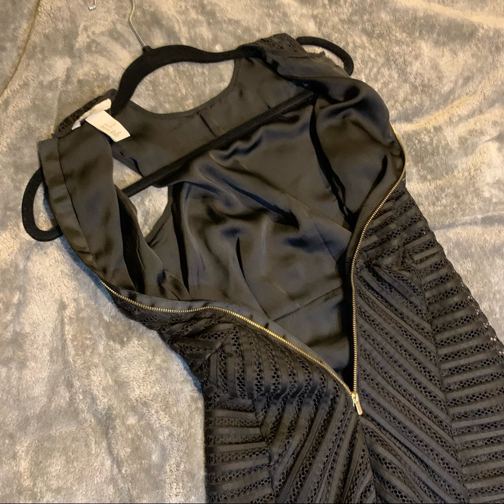 H&M Black Mesh Chevron Textured Dress XS Size 2 - Picture 9 of 15